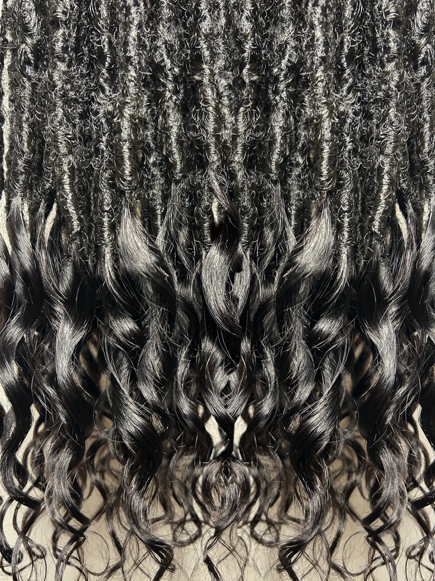 LUXE BAHAMA LOCS